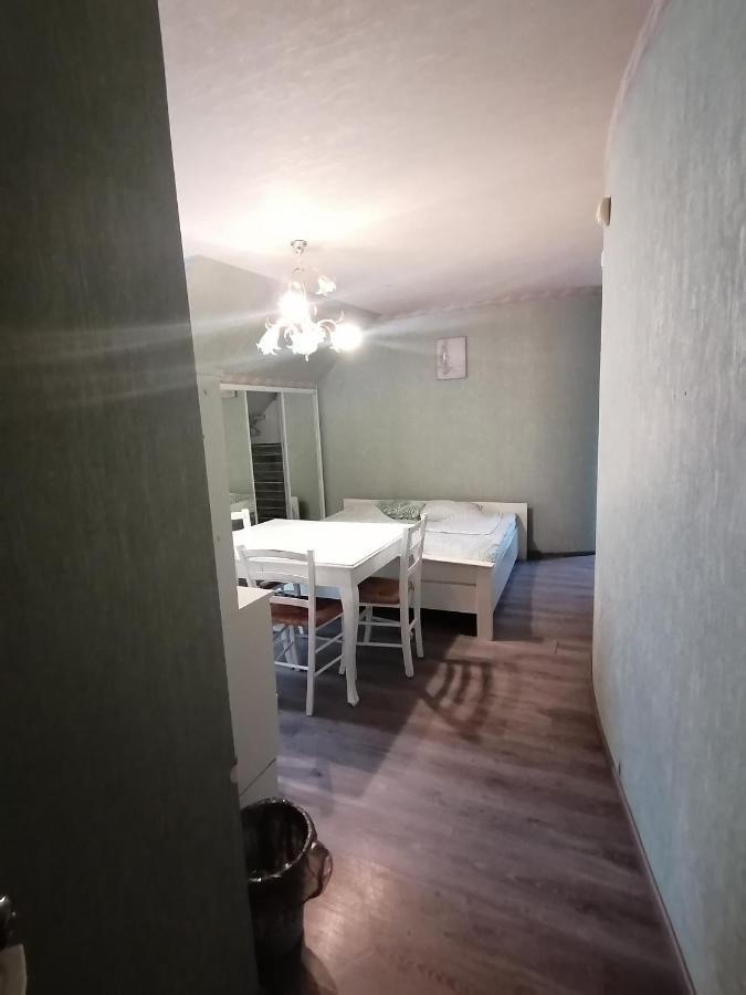 Guest House Krista Jūrkalne エクステリア 写真